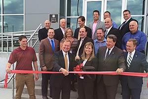 david-harlan-Logistics-Inc-Ribbon-Cutting